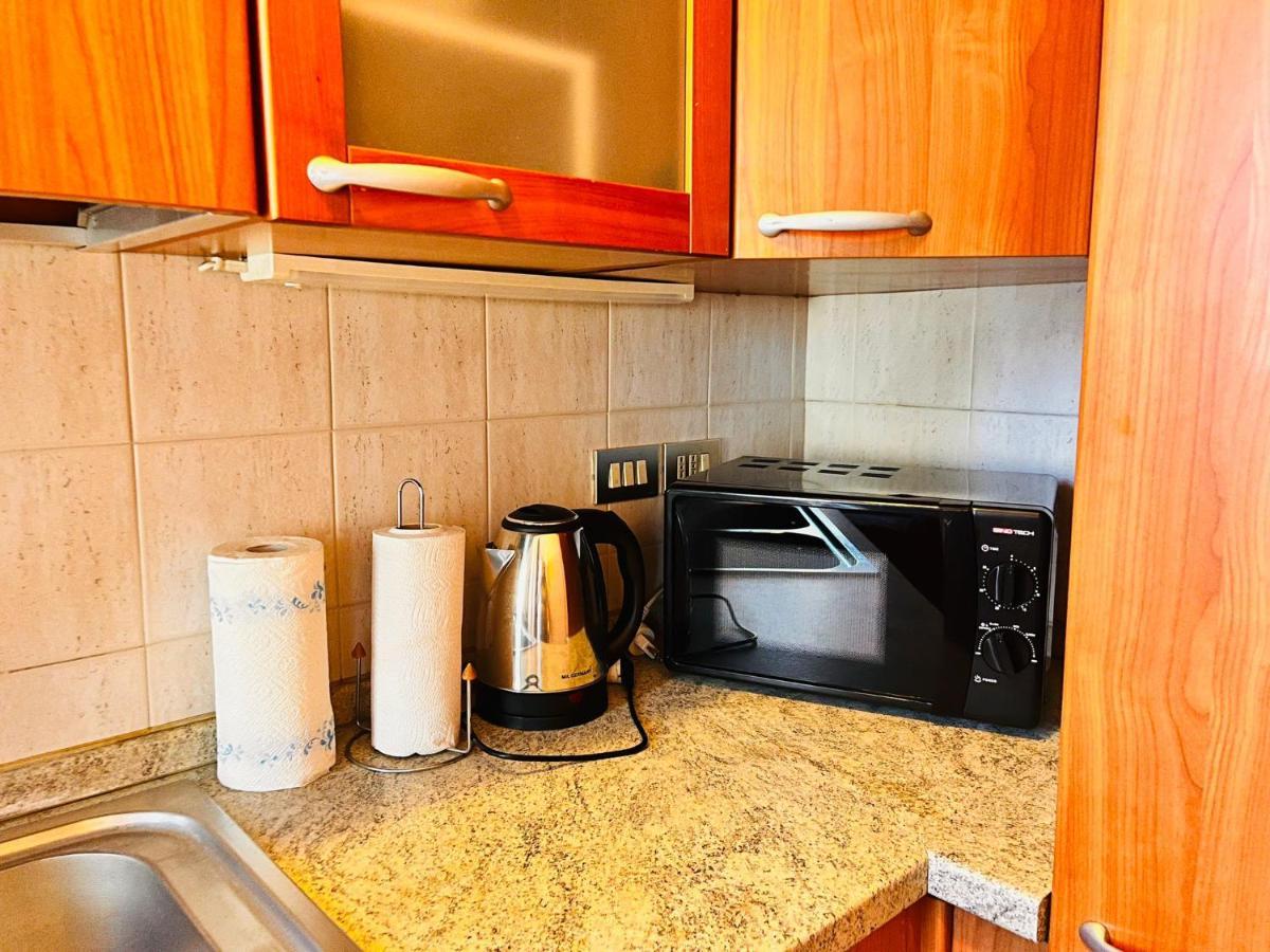 Sky Apartment A Due Passi Dalla Stazione Колленьо Екстер'єр фото